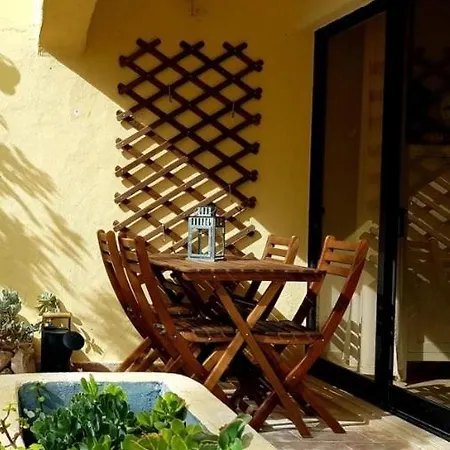 Casa Do Patio Amarelo شقة